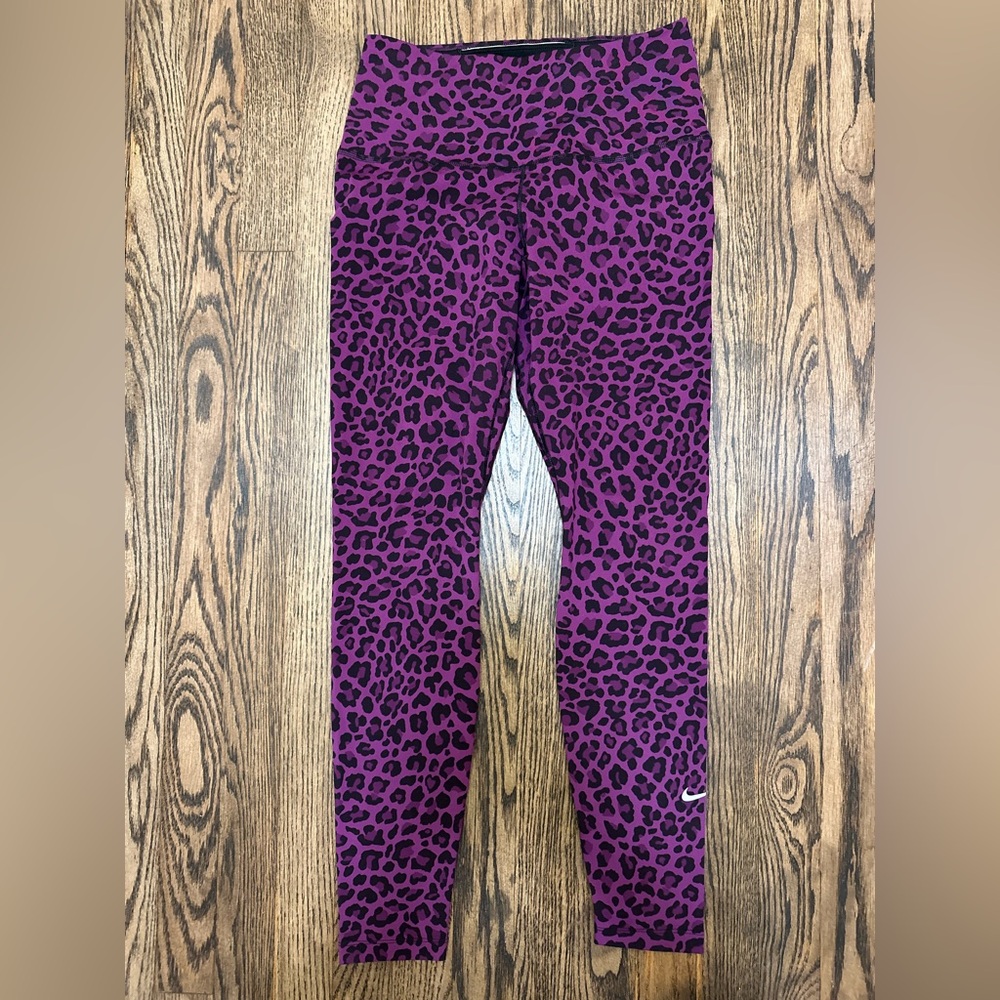 Nike Magenta Animal Print Leggings